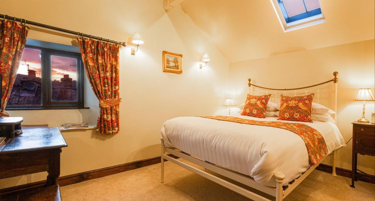 Waterwheel Guesthouse Ембълсайд Екстериор снимка