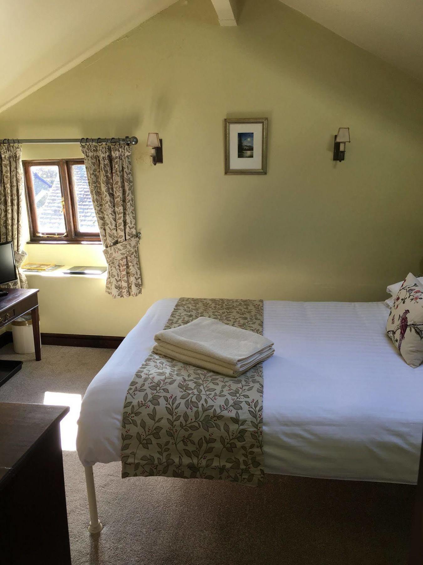 Waterwheel Guesthouse Ембълсайд Екстериор снимка